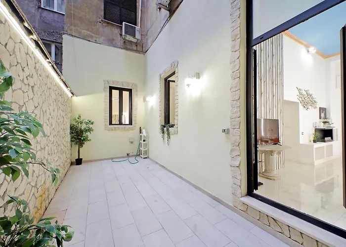 Casa *