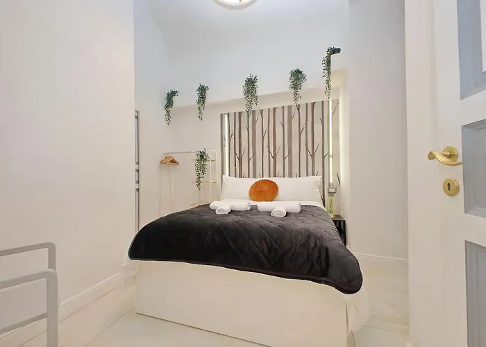 Casa *